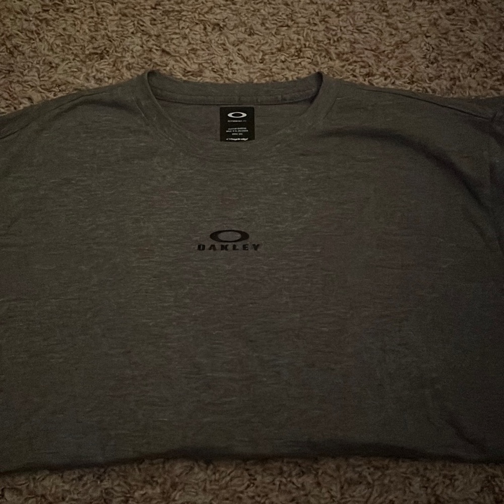 Mens Oakley XL Tee Shirt